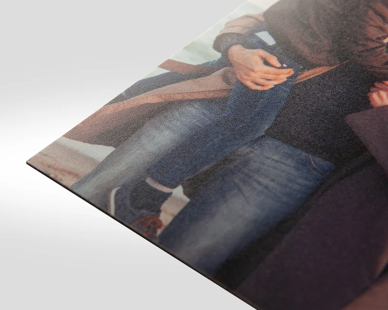 Náhľad tlačenej fotografie s veľkým bielym rámikom