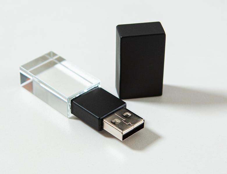 USB kľúč KRYSTAL 